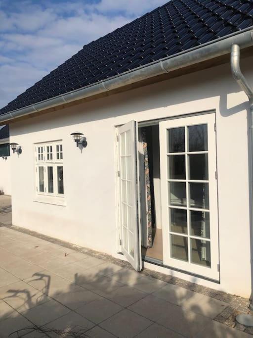 Cozy, Quiet Guest House Perfect For Business Or Pleasure Hillerød Esterno foto